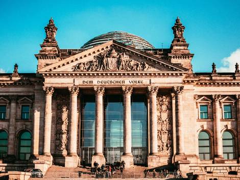 Berlin, Reichstag in Berlin Mitte, Foto: Omar Sotillo Franco/unsplash.com